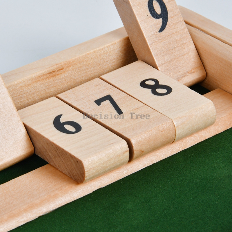 2025 wooden number flip board  - Board Game Fun recension och pris